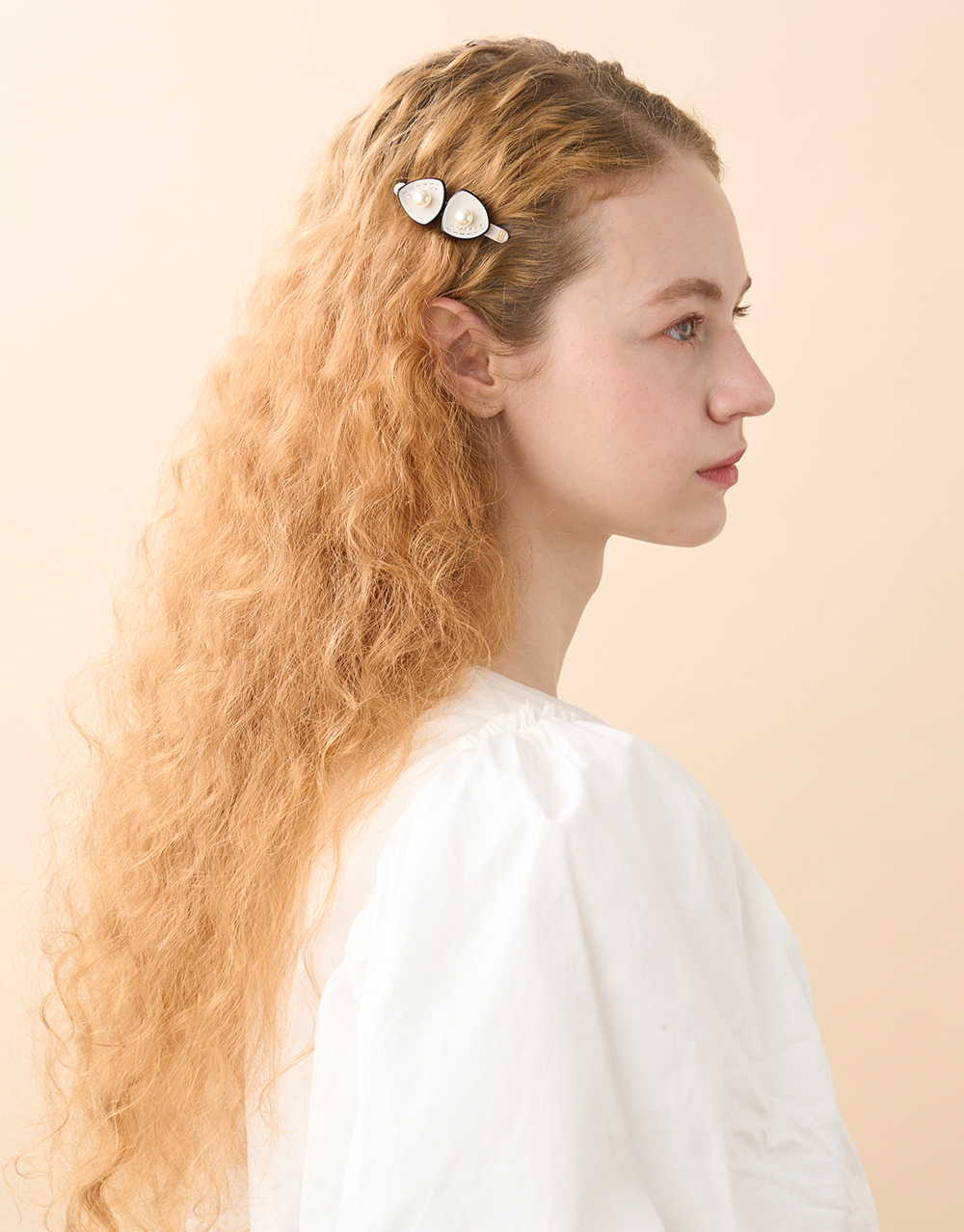 Alexandre de Paris hair accessories : jaw clips, hair barrettes